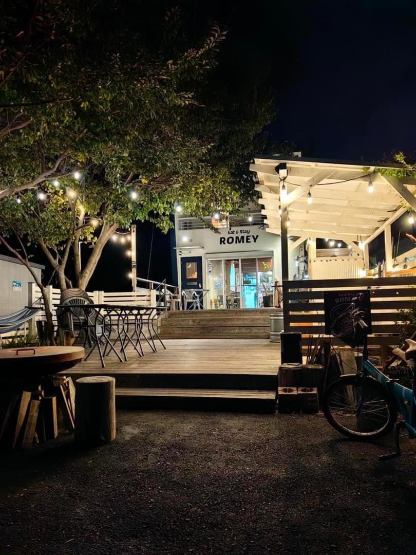 海と山に囲まれた静かな港町の オーシャンビュー 個室ゲストハウスeat&Stay Romey Сидзуока Экстерьер фото