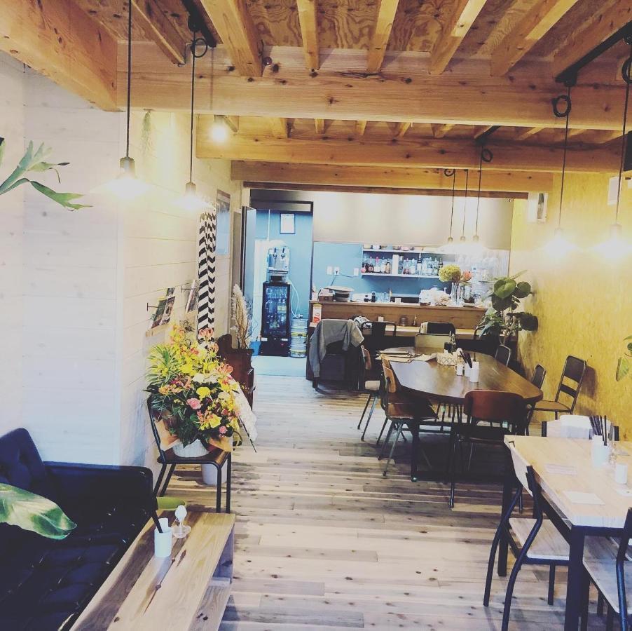 海と山に囲まれた静かな港町の オーシャンビュー 個室ゲストハウスeat&Stay Romey Сидзуока Экстерьер фото